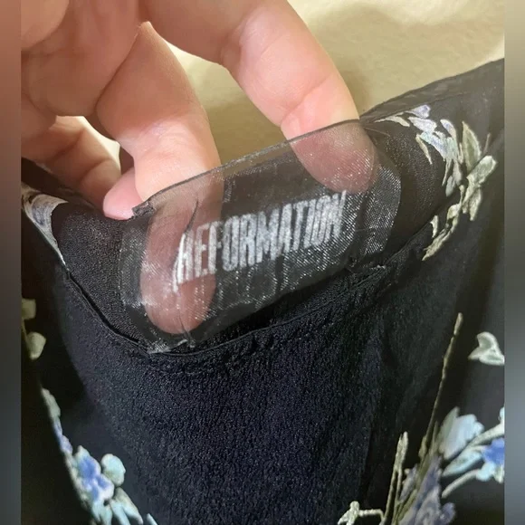 REFORMATION Black Floral 100% Viscose Mini Dress - Picture 8 of 11